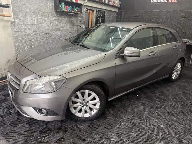 Mercedes-Benz Classe A 200 1.6 TB 16V Style 156cv Aut. 2014