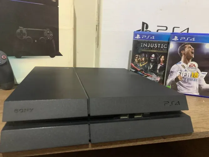 PlayStation 4 fat