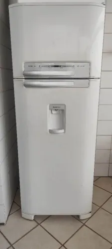 Geladeira Eletrolux