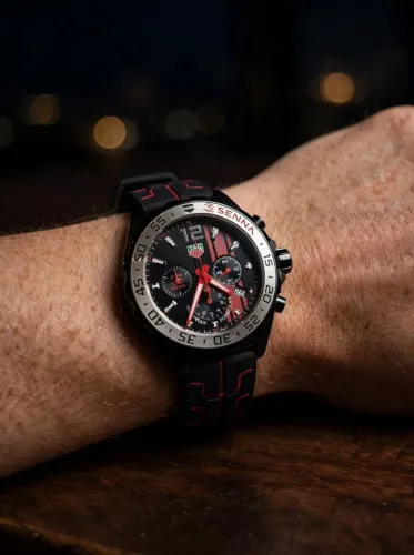 Relógio tag heuer senna