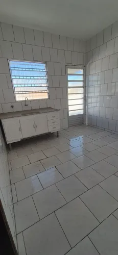 Alugo casa de 3 cômodos com garagem p 1 carro - Bairro Cidade Nova II-Várzea Paulista/SP