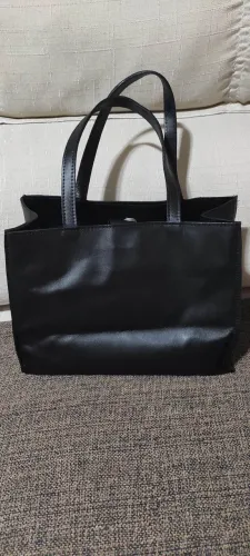 Bolsa Preta em Couro Legítimo - Marca Andarela
