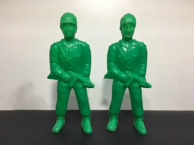 2 Antigos Bonecos Soldados Verdes de Plástico Bolha - Garça Anos 80