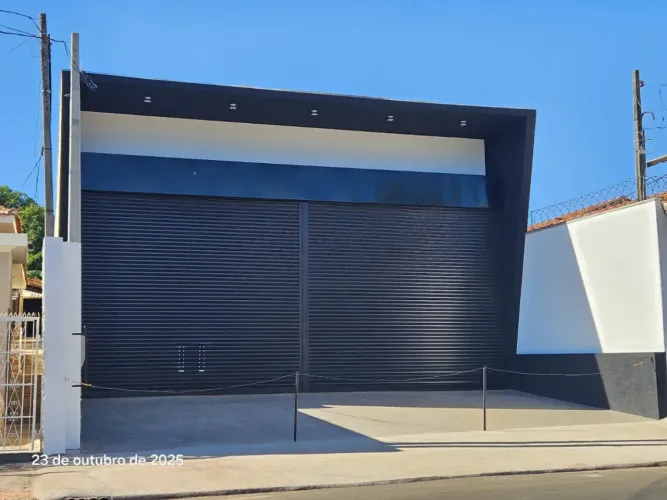 Imóvel comercial para locação na Av. Marcondes Salgado em Bauru -SP.
