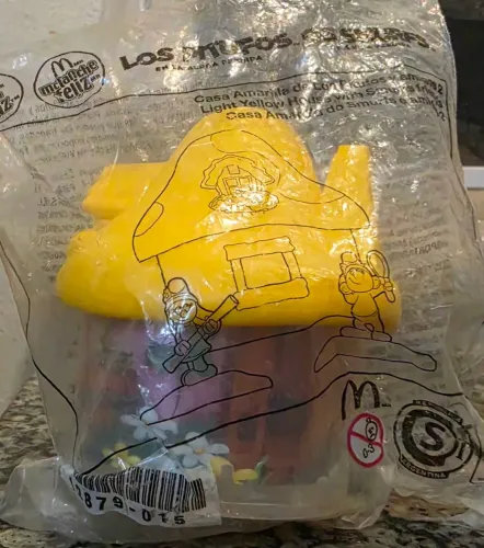 Brinquedo Casa Amarelo dos Smurfs e amigos Mc Donalds Lacrado 2017