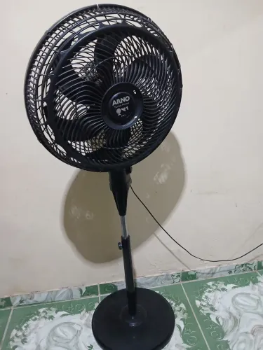 promoçao Arno de pé
