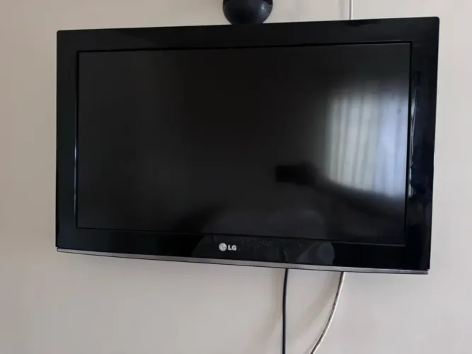 TV LG LCD 32 polegadas