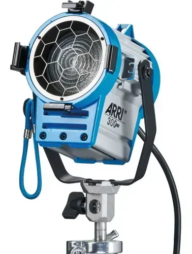 REFLETORES ARRI DE 150W A 12.000W