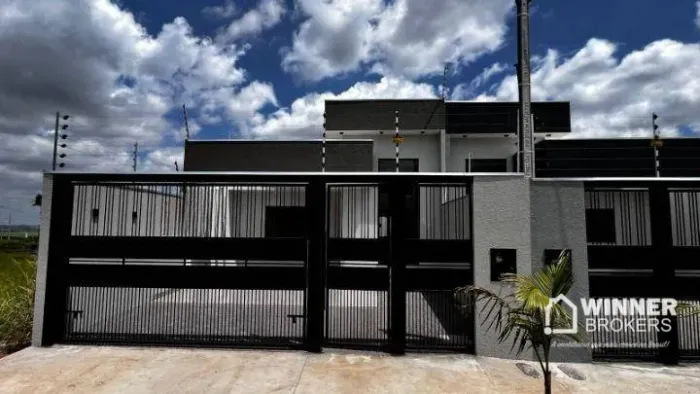 Casa com 3 dormitórios à venda, 80 m² por R$ 390.000,00 - Jardim Ecovalley - Sarandi/PR
