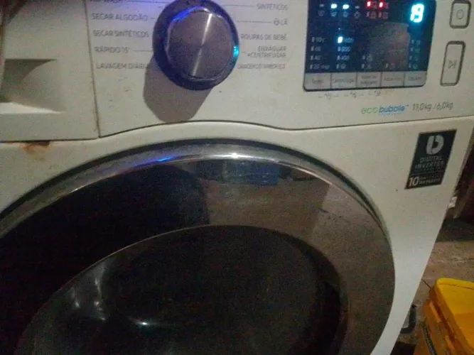 Máquina Samsung lava e seca 11 kg