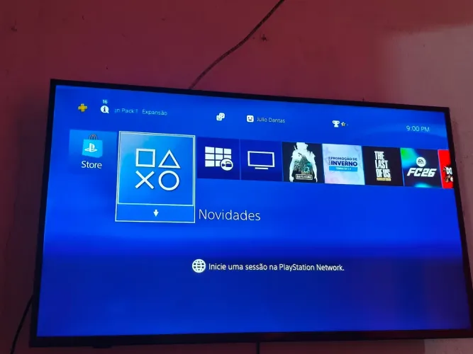 PS 4 com 2 controles