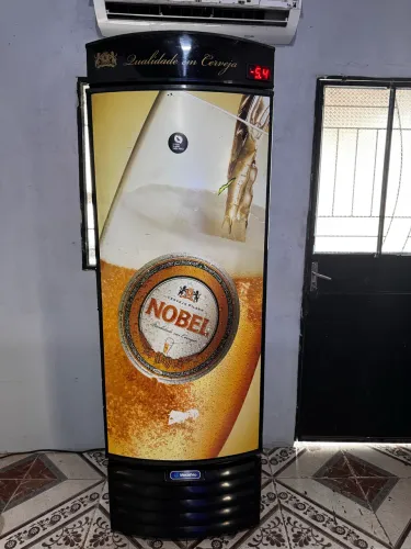 Expositor Cervejeiro Metalfrio 500 Litros Marcador de Temperatura Digital Aceito Cartão