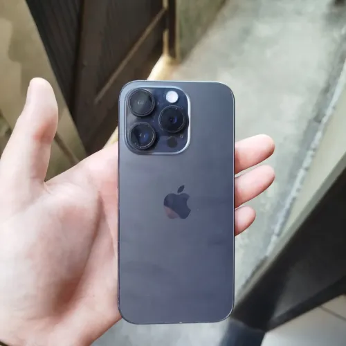 iPhone 15 pro 256gb