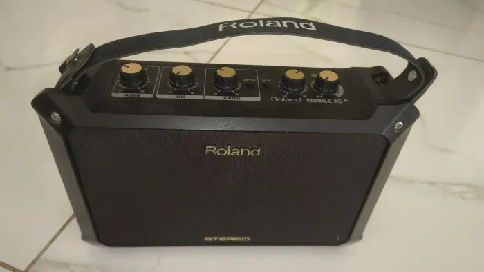 Roland AC MOBILE 