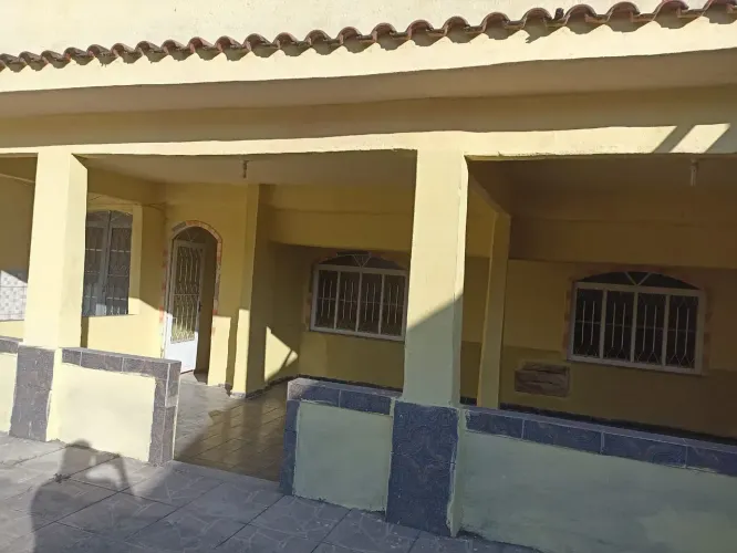 Vendo casa 2 quartos em Vila de Cava, estudo propostas