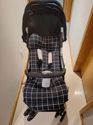 Vendo Carrinho de Bebê Ohlalá 3