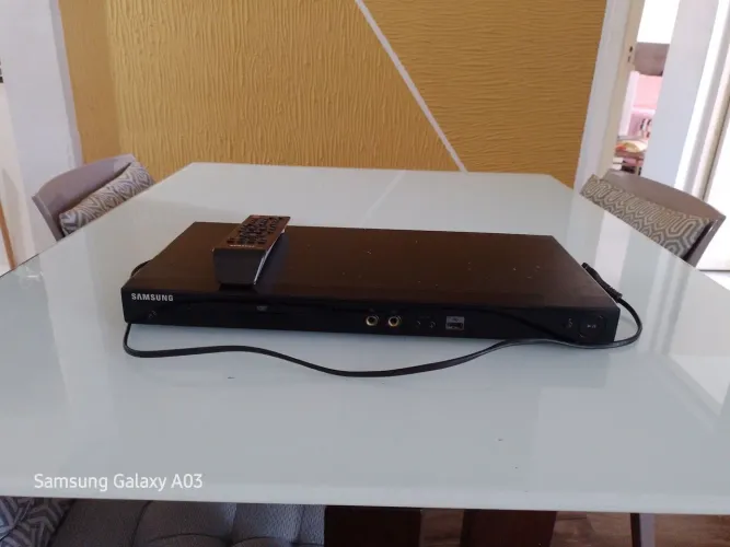 DVD Player Samsung modelo DVD-P390K
