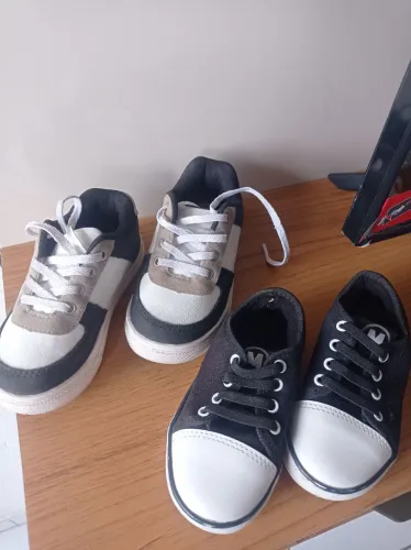 Sapatos de menino