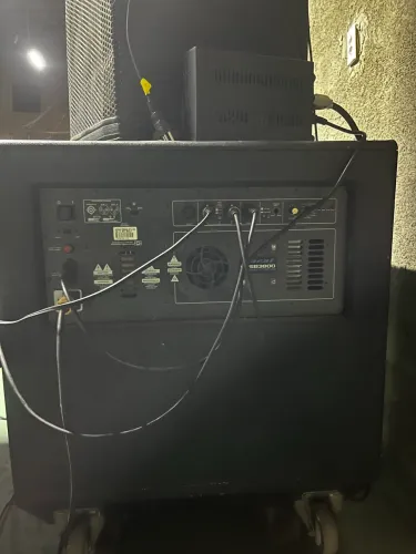 Vendo ou troco por monitor de áudio, notebook, carro, ou som menor de meu interesse