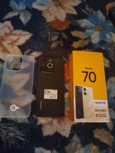 Vendo celular novo na Caixa Note 70