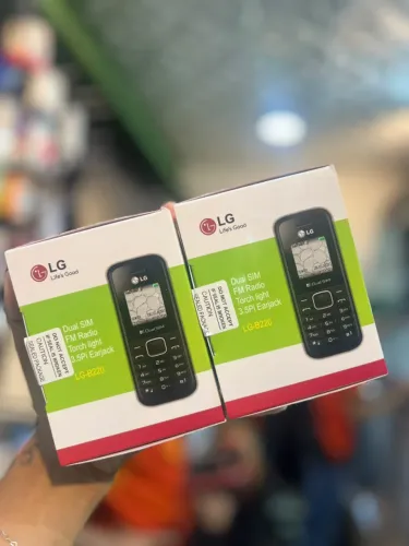 Celular LG B220 4G | Compacto, Prático e Fácil de Usar no Dia a Dia