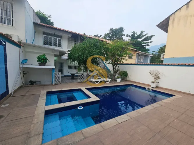Casa Duplex a venda no Anil, Jacarepaguá, Rio de Janeiro/RJ