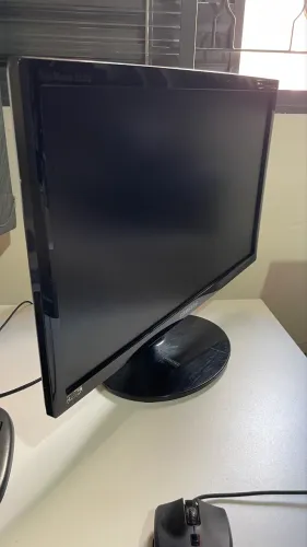 Monitor Samsung 60 hz (leia descrição)