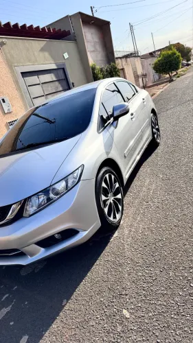 Honda Civic Sedan LXR 2.0 Flexone 16V Aut. 4P 2015