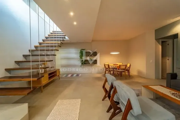 Cobertura duplex com 3 quartos à venda na Beira Mar, Florianópolis