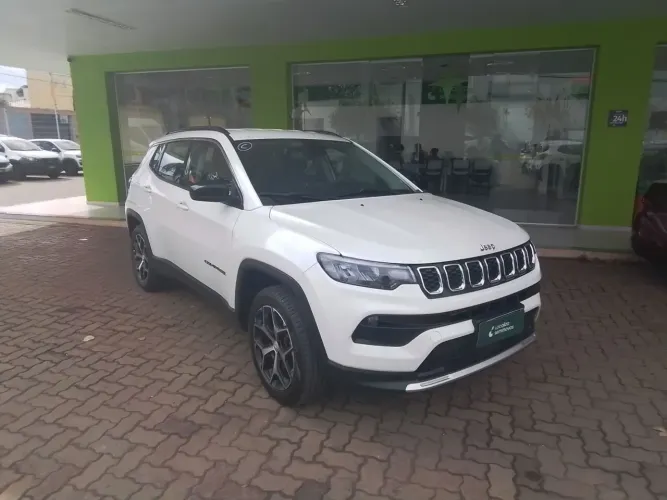 Jeep Compass Long. T270 1.3 TB 4X2 Flex AUT 2025