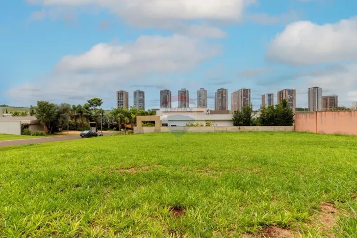 Lote/Terreno à Venda, Condomìnio Borda do Parque, 695m², Jardim Olhos d' Água, Ribeirão Pr