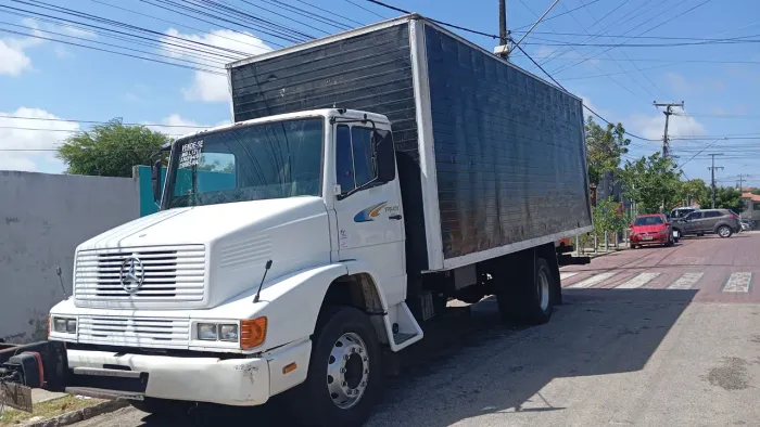 Mercedes Benz L 1214