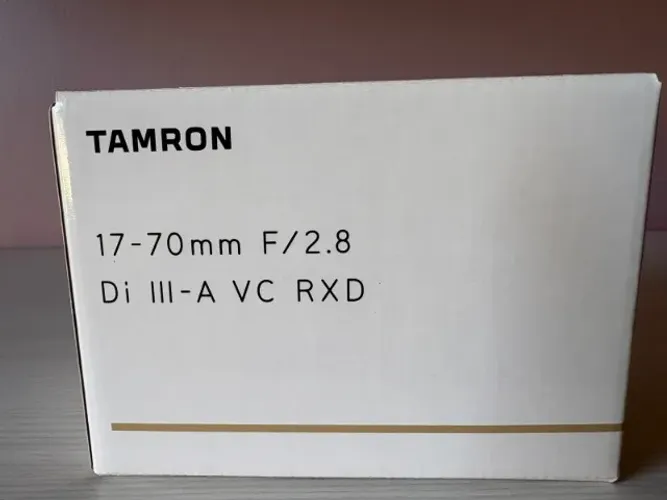 Tamron 17-70mm f/2.8 Di III-A VC RXD Lens for Sony E