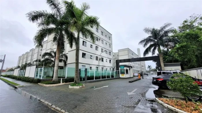 Apartamento com 2 quartos e 1 vaga no bairro Vila Nova