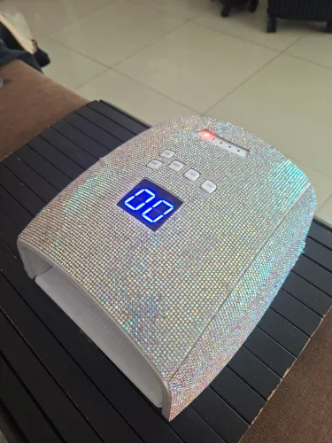 Cabine UV com strass