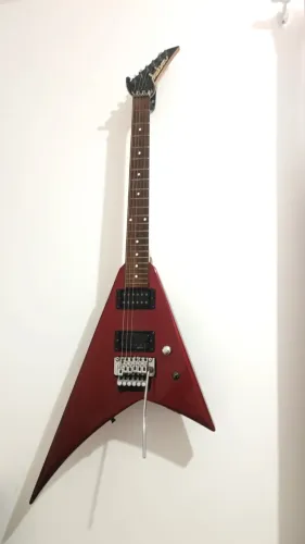 Guitarra Jackson Flying V RR