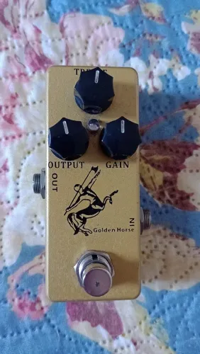pedal de overdrive mosky golden horse
