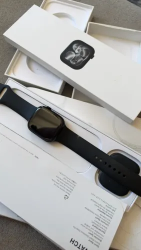 Apple Watch Series 11 46mm GPS +  CELULAR 