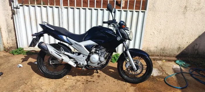 Yamaha Fazer 250 Ano 2012/12