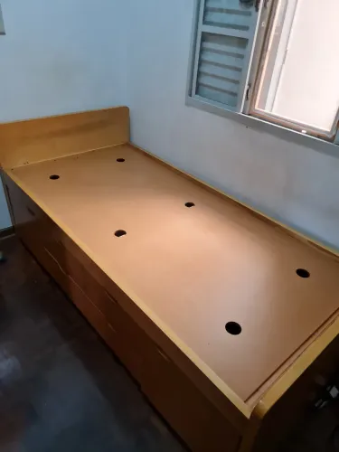 Cama solteiro madeira com gavetas