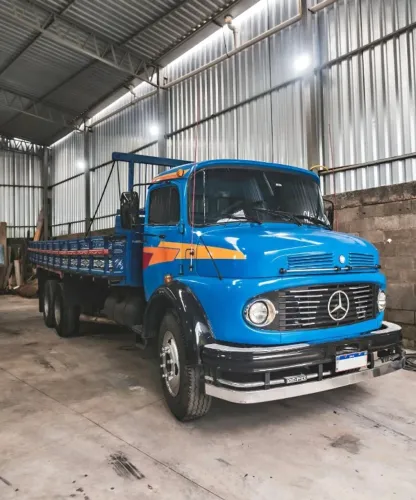 Caminhão 1113
