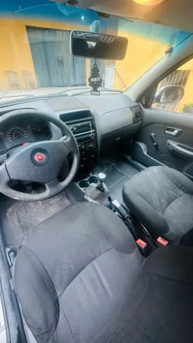 Fiat Palio ELX 1.0 Fire/30 Anos F. Flex 8V 4P 2011