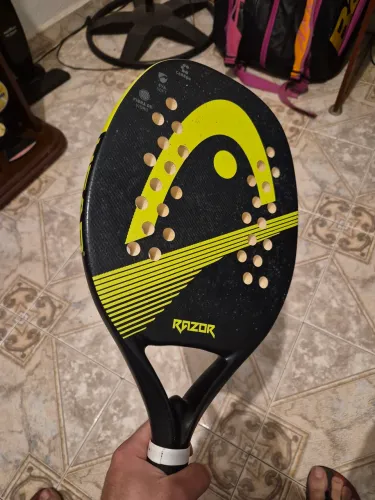 Raquete de beach tennis