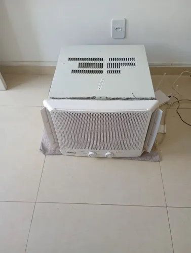 Ar condicionado de janela