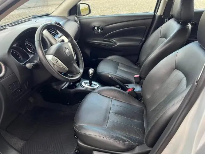 Nissan Versa SL 1.6 16V Flexstart 4P Aut. 2018