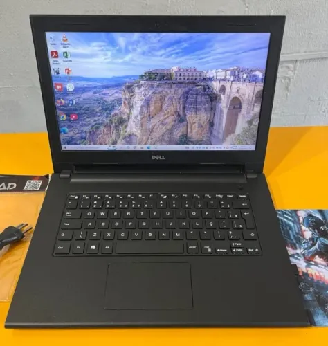 Notebook Dell  Core i5 com 8gb,SSD 120gb e Placa de Video- Garantia de 6 meses 