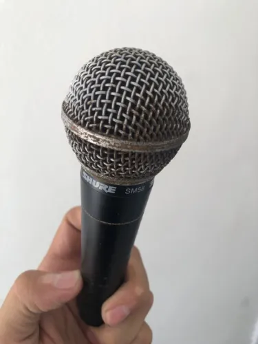 Microfone Dinâmico Shure