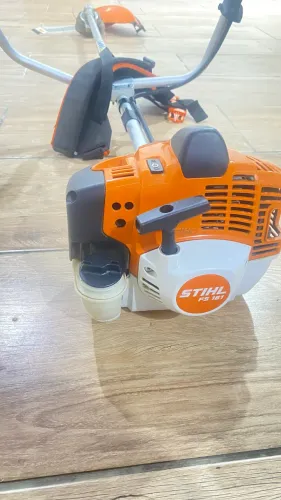 Roçadeira Stihl FS 161 Profissional - Excelente Estado