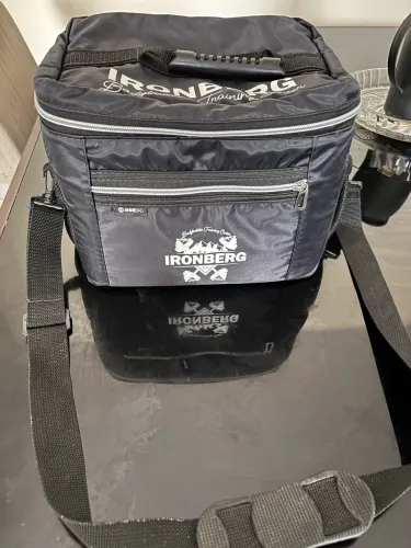 Bolsa térmica - Iron Berg Média 