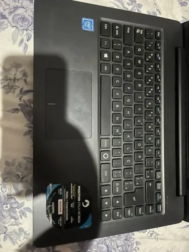 Notebook positivo em ótimas condições pouco tempo de uso!!